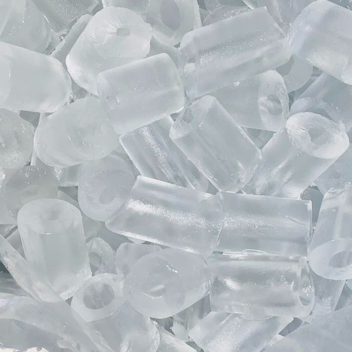 Es tube hasil filtrasi air Reverse Osmosis